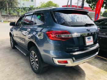 Ford Everest Titanium  2.0L 4x4, 2 cầu, đời 2019Ford Everest Titanium 20L 4x4 7